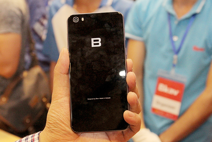 Bphone 2017 của Bkav. Ảnh: Việt Hải.