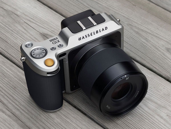  Hasselblad X1D. 