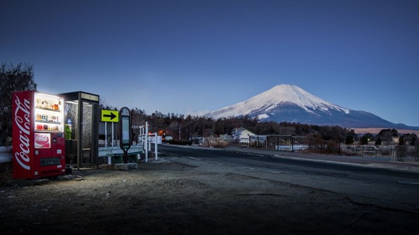 Câu chuyện đằng sau những chiếc máy bán hàng tự động cô đơn nhất Nhật Bản - Ảnh 1.