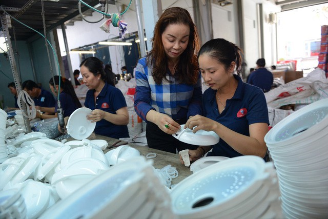  Nữ doanh nhân Việt gần 20 năm sản xuất nồi cơm điện, nội địa hóa 80%, các gia đình khắp miền Tây không ai không dùng - Ảnh 2.