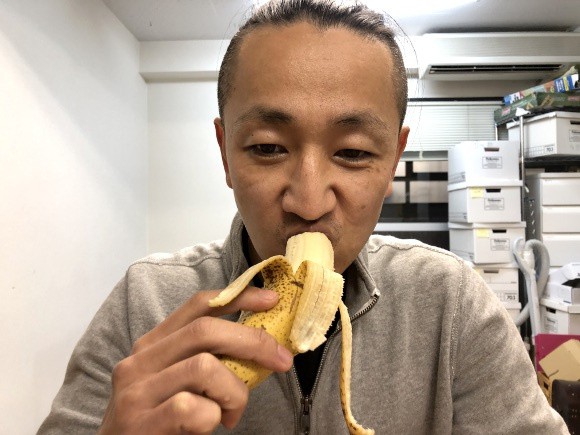Nhật Bản: Xuất hiện loại chuối siêu hiếm ăn được cả vỏ, không bán theo nải, 130.000 đồng/quả - Ảnh 5.