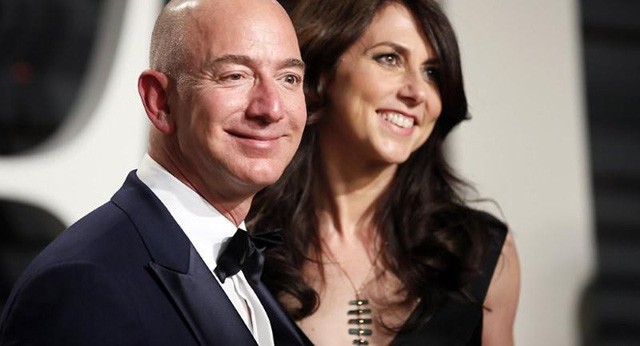  Jeff Bezos dạy con tự lập bằng cách cho dùng dao từ khi còn nhỏ: Tôi thà có một đứa trẻ với 9 ngón tay, hơn là một đứa con không biết làm gì - Ảnh 1.