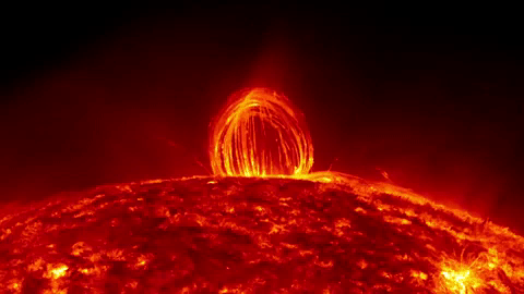  Nam châm khổng lồ có thể bảo vệ Trái đất khỏi bão Mặt trời. 