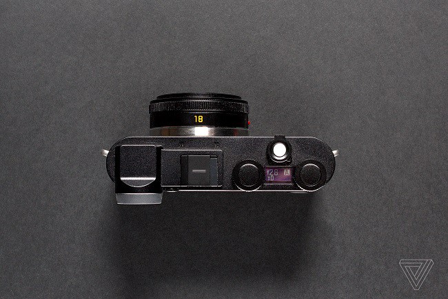 Leica CL chính thức: Máy ảnh mirrorless nhỏ gọn với thiết kế cổ điển, giá 2795 USD - Ảnh 3.