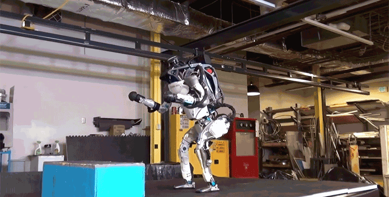 Sợ dần đi là vừa: Boston Dynamics vừa cho ra mắt loại robot có thể lộn santo, xoay tròn trên không trung - Ảnh 2.