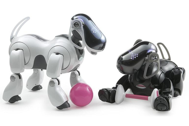  Chú chó robot AIBO thế hệ đầu tiên của Sony 