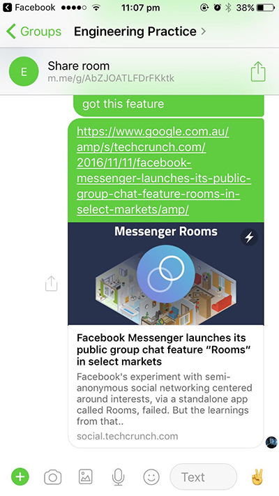 Hiện tại thì Messenger Room không có gì khác biệt so với group chat, có lẽ ứng dụng vẫn đang trong giai đoạn phát triển. Link của Room được để lên trên đầu để có thể dễ dàng share với mọi người