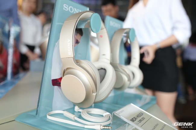 Sony giới thiệu 3 tai nghe không dây dòng 1000X, sử dụng công nghệ chống ồn tiên tiến nhất hiện nay, giá từ 4,99 triệu đồng - Ảnh 8.