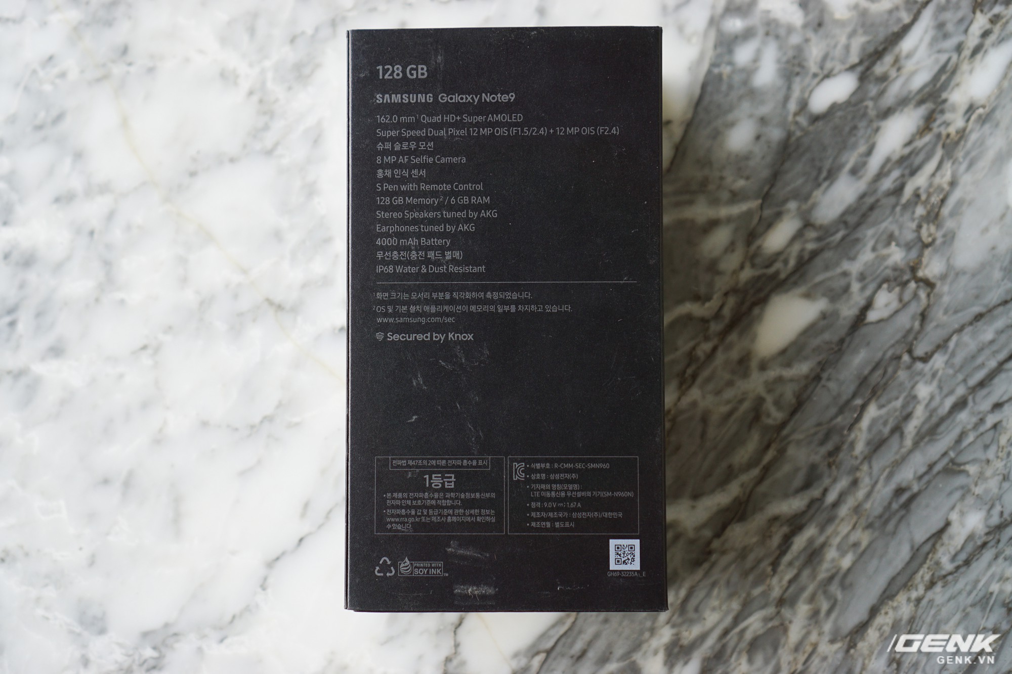 Cận cảnh Galaxy Note9 phi&ecirc;n bản Silver: m&agrave;u bạc sang chảnh, chỉ c&oacute; 1 SIM, chưa c&oacute; h&agrave;ng ch&iacute;nh h&atilde;ng - Ảnh 2.