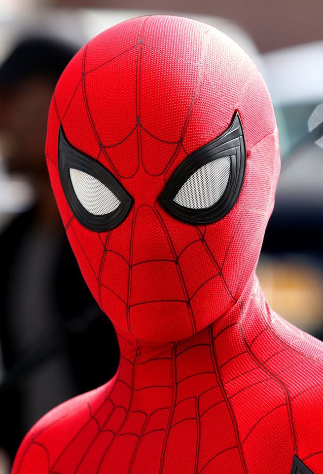 Tom Holland khoe chiến bào mới nhân dịp Spider-Man 2: Far From Home đóng máy - Ảnh 15.