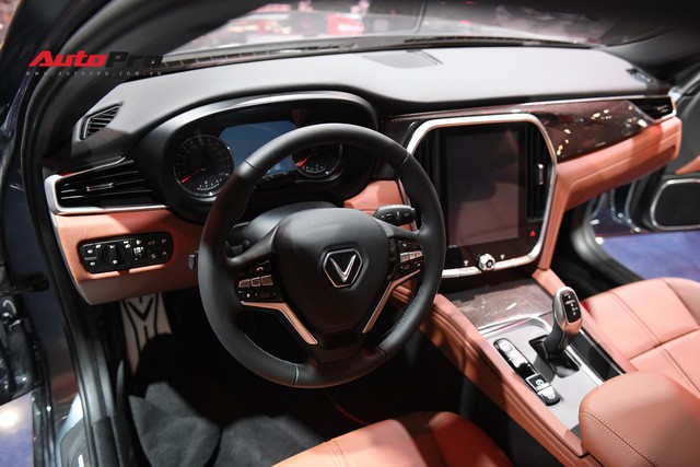 Chùm ảnh nội thất sedan VinFast LUX A2.0: Sang trọng và hiện đại hệt xe châu Âu - Ảnh 4.
