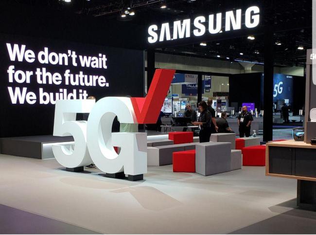 Huawei giảm giá cực sâu, quyết giành hợp đồng cung cấp thiết bị 5G cho nhà mạng Hàn Quốc khỏi tay Samsung - Ảnh 1.
