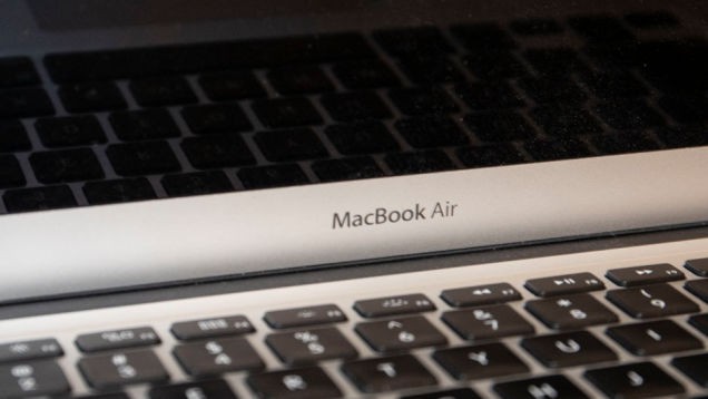 Apple, xin hãy chấm dứt chuỗi ngày đau khổ của MacBook Air! - Ảnh 2.