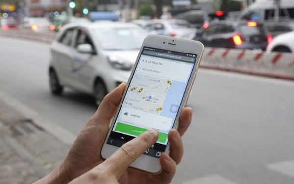 Trong khi Vinasun mải mê kiện cáo, Grab đã bắt tay một hãng taxi sở hữu 400 xe để triển khai GrabTaxi tại Bạc Liêu - Ảnh 1.