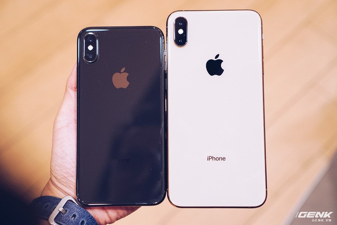 Nhà làm phim đánh giá khả năng quay video thiếu sáng của iPhone XS tốt như có bùa! - Ảnh 1.