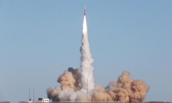 “SpaceX” của Trung Quốc thất bại trong vụ phóng tên lửa đẩy đầu tiên vào không gian - Ảnh 1.
