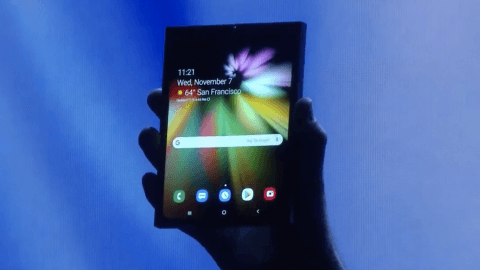 Smartphone màn hình gập đầu tiên của Samsung sẽ được đặt tên là Samsung Flex hoặc Galaxy Flex - Ảnh 1.