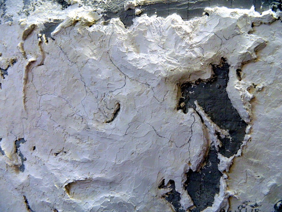 Anh ch&agrave;ng n&agrave;y đ&atilde; tự l&agrave;m bản đồ thế giới 3D tr&ecirc;n tường chất như nước cất như thế n&agrave;o? - Ảnh 3.