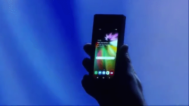 Samsung muốn chứng minh cho cả thế giới thấy smartphone màn hình gập của họ không phải là một thứ thừa thãi - Ảnh 1.