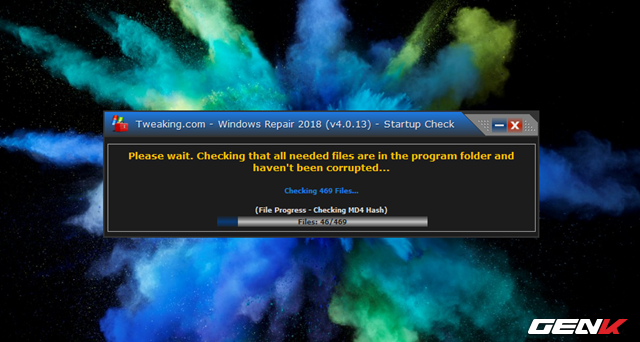 Lần đầu tiên sử dụng, Windows Repair 2018 sẽ tiến hành rà soát lại dữ liệu cài đặt để đảm bảo bạn đang sử dụng phiên bản công cụ mới nhất. 