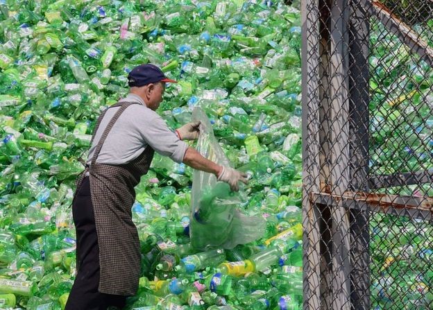  Na Uy đạt được tỉ lệ tái chế plastic lên tới 97% vào năm 2016. Con số này ở Đài Loan là xấp xỉ 50%. 