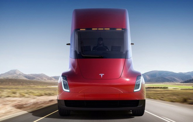  Tesla Semi đang được rất nhiều công ty lớn quan tâm dù chưa chính thức ra mắt. 