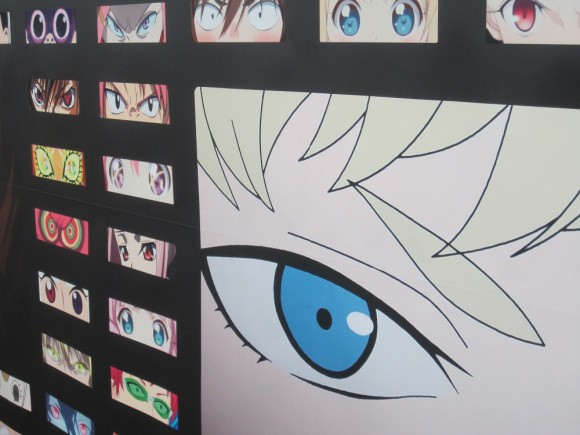 Netflix phủ kín ga tàu đông đúc nhất Tokyo bằng 280 đôi mắt của nhân vật anime - Ảnh 17.
