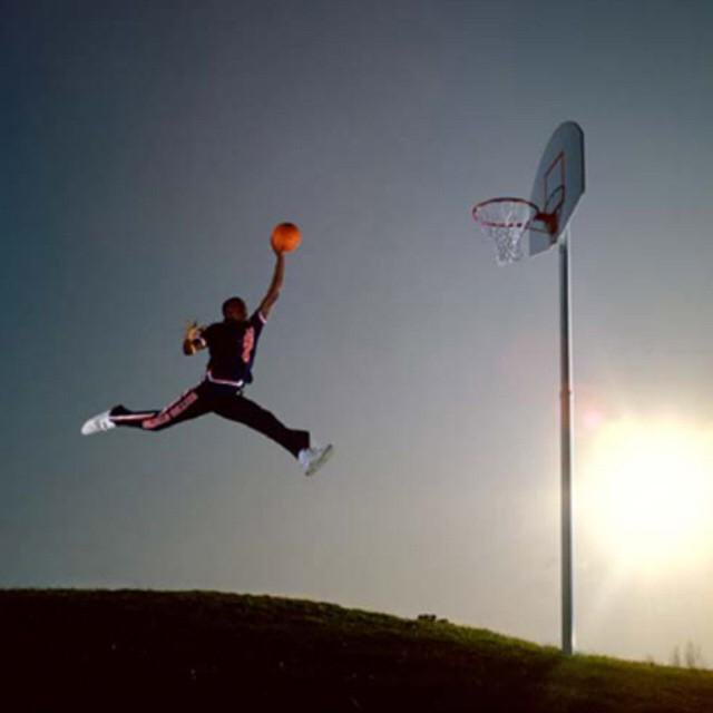 Nike giành chiến thắng trong vụ kiện bản quyền logo Jumpman với một nhiếp ảnh gia - Ảnh 1.