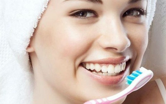  Những kiến thức quan trọng về vệ sinh răng miệng 99% chúng ta thường bỏ qua rồi phải chịu hậu quả - Ảnh 1.