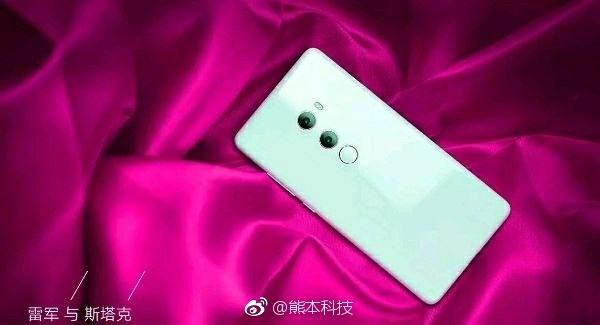 Xiaomi Mi MIX 2S lộ ảnh báo chí, không hề có tai thỏ, camera kép phía sau - Ảnh 1.