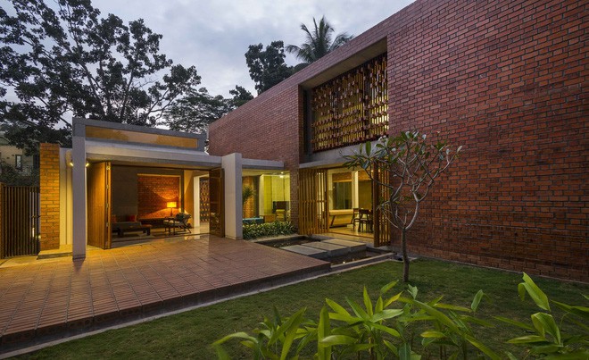 Ngôi nhà gạch ở Ấn Độ được tạp chí kiến trúc Mỹ khen ngợi vì khả năng chống nóng độc đáo - Ảnh 3.