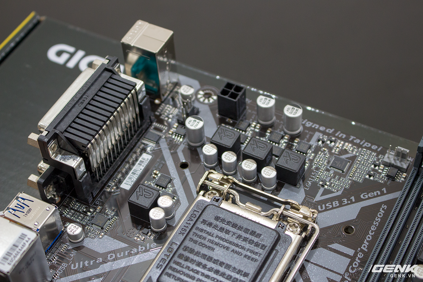 Mở hộp bộ đ&ocirc;i bo mạch chủ Gigabyte H310M DS2 v&agrave; B360M Aorus Gaming 3: Đ&atilde; đến l&uacute;c n&acirc;ng cấp m&aacute;y t&iacute;nh rồi c&aacute;c game thủ ơi! - Ảnh 5.