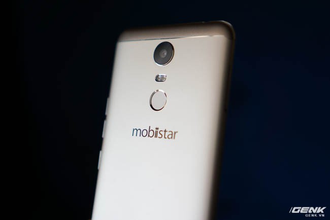 Trên tay Mobiistar E Selfie: smartphone giá rẻ dành cho người dùng thích selfie và màn hình xu hướng tràn viền 18:9 - Ảnh 2.