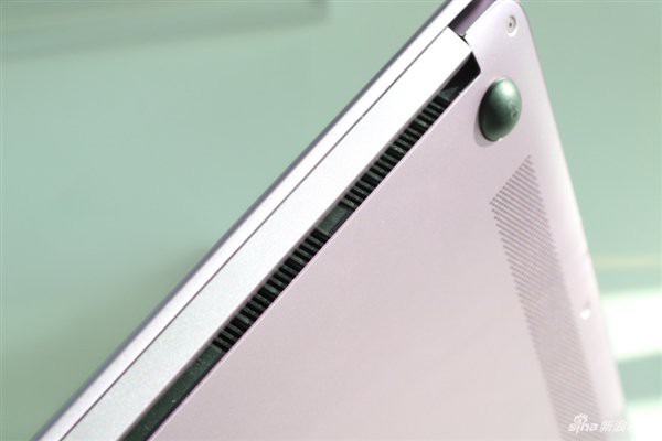 Cận cảnh Honor MagicBook, bản sao cấu hình mạnh giá rẻ của MacBook Pro - Ảnh 6.