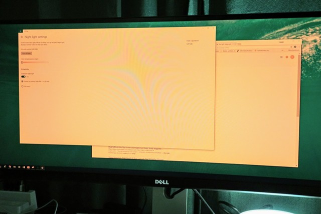 Cách thiết lập tự động kích hoạt tính năng lọc ánh sáng xanh khi đêm xuống trên Windows 10 April 2018 - Ảnh 1.