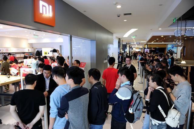 OnePlus, Xiaomi, Honor và những nỗ lực thoát khỏi cái dớp giá rẻ của người Trung Quốc - Ảnh 4.