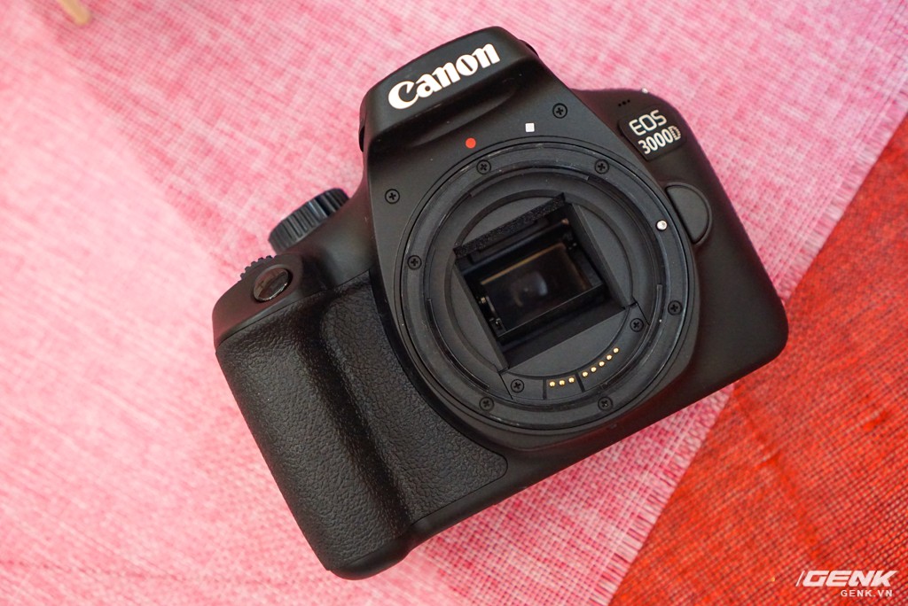 Canon Việt Nam ch&iacute;nh thức giới thiệu m&aacute;y ảnh Mirrorless EOS M50: m&aacute;y ảnh đầu ti&ecirc;n trang bị DIGIC 8, cảm biến APS-C 24,1 MP, ISO l&ecirc;n đến 51.200, gi&aacute; 19,99 triệu đồng - Ảnh 14.