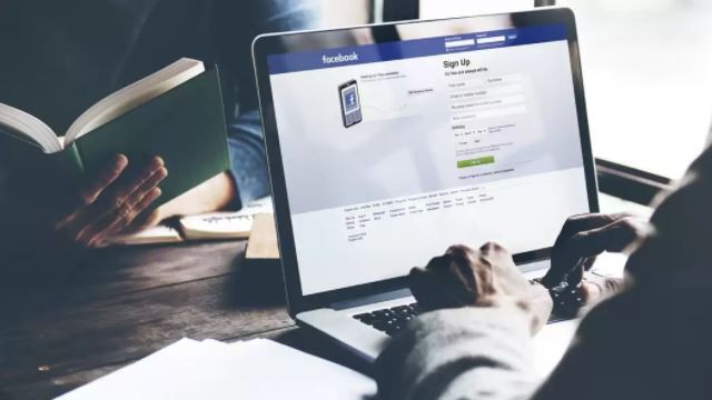 Facebook sa thải một nhân viên lạm dụng quyền truy cập dữ liệu khách hàng để theo dõi người dùng nữ - Ảnh 1.