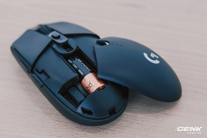 Đánh giá chuột chơi game không dây Logitech G304: Giá hơi cao, thiếu đầm tay nhưng nhanh và nhạy - Ảnh 13.