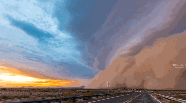 Nhiếp ảnh gia chuyên săn được cảnh tượng cơn bão cát khồng lồ trên bầu trời Arizona, Mỹ - Ảnh 2.