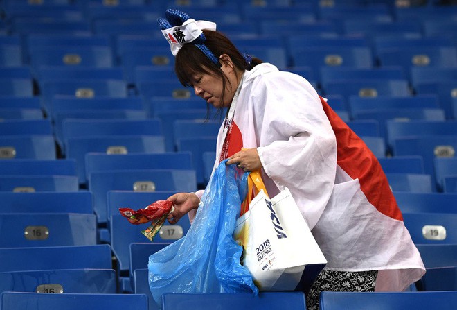 Đây là phòng thay đồ của đội tuyển Nhật Bản sau trận thua Bỉ, sạch sẽ tinh tươm như chưa từng được sử dụng - Ảnh 5.