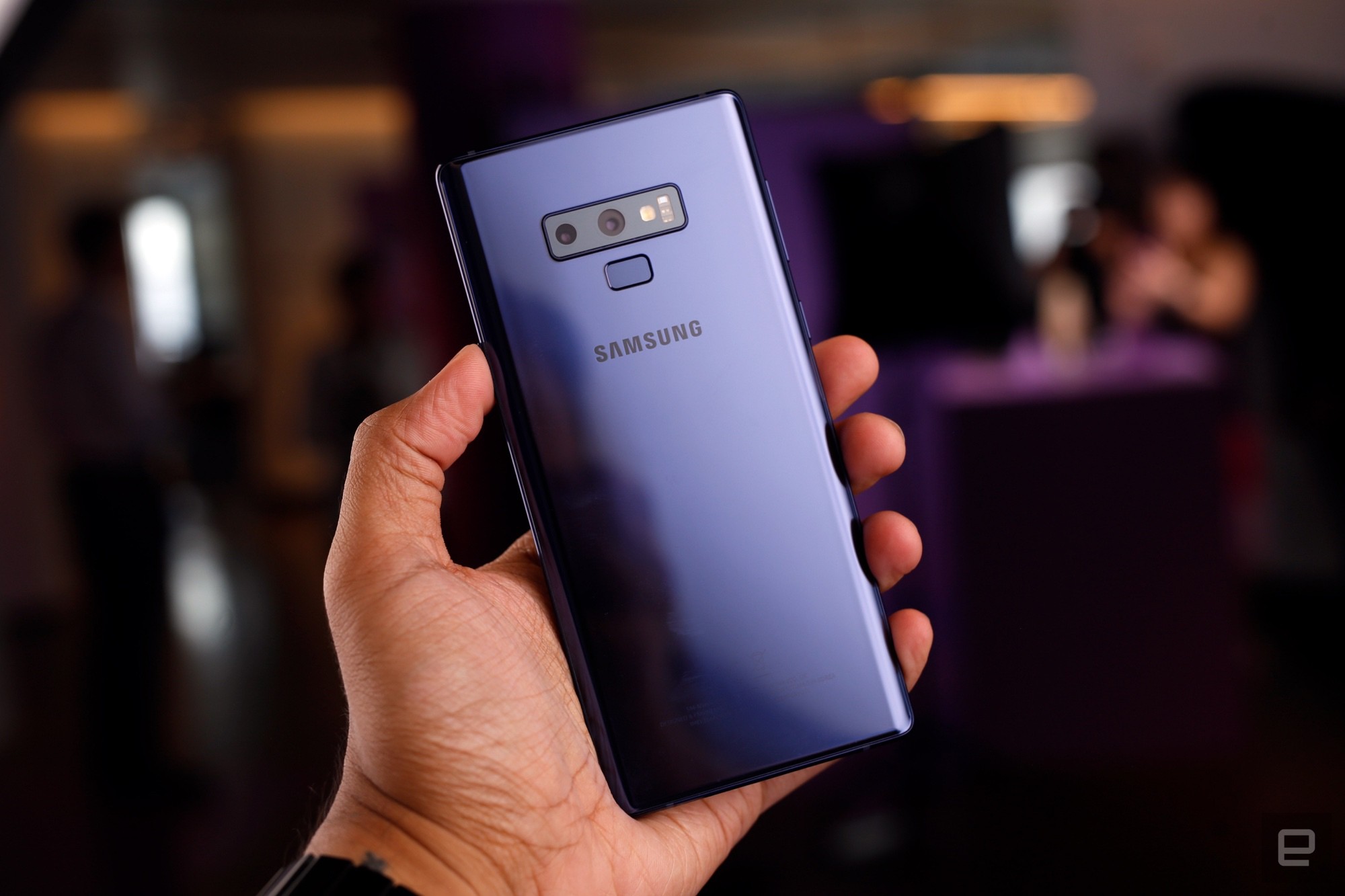 So s&aacute;nh Galaxy Note9 v&agrave; Galaxy Note8: Liệu c&oacute; đ&aacute;ng n&acirc;ng cấp? - Ảnh 1.