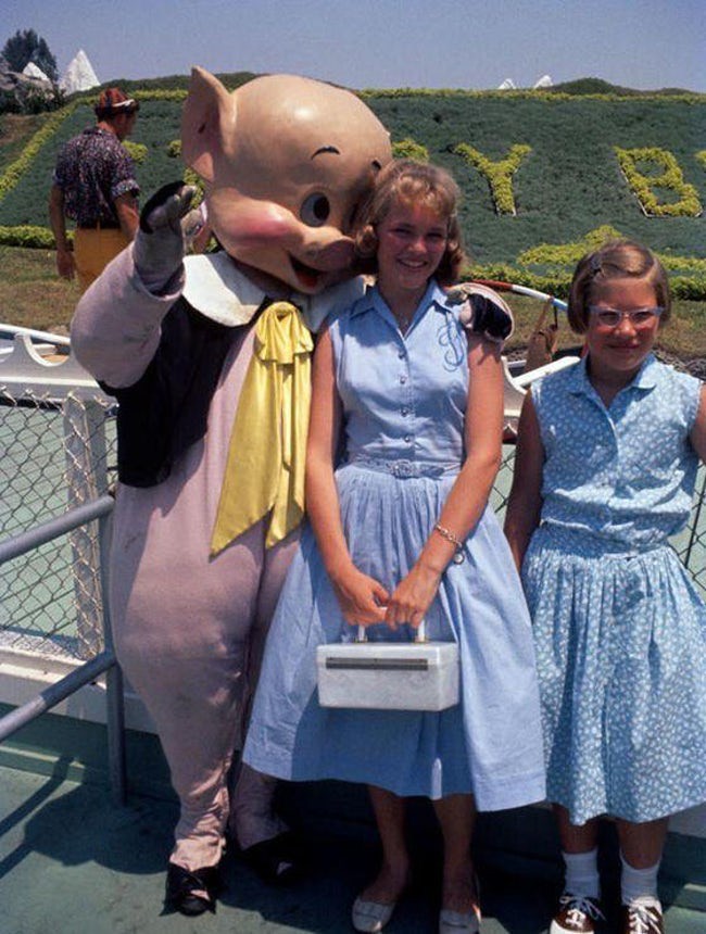 Những hình ảnh chứng minh ngày xưa Disneyland là chỗ để hù dọa trẻ con khóc thét chứ chẳng phải chốn thần tiên hạnh phúc gì - Ảnh 12.
