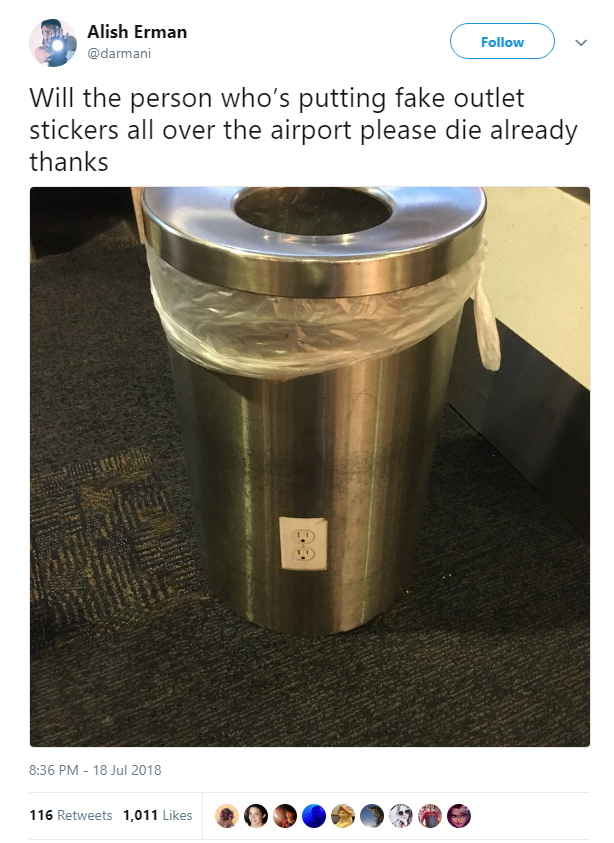 Sticker giả ổ cắm điện dán ở sân bay chính là trò đùa dã man nhất năm 2018 - Ảnh 4.