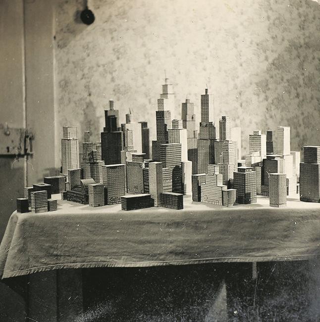 Choáng ngợp với mô hình thành phố mini siêu chi tiết được tạo nên bởi cụ ông 78 tuổi trong suốt hơn 65 năm - Ảnh 6.