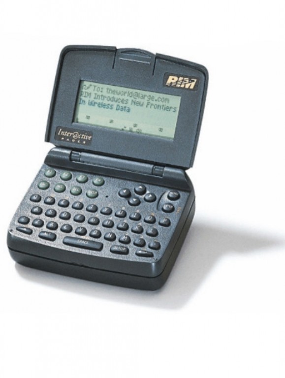 Ngược dòng thời gian: BlackBerry - Ông hoàng bàn phím bị lật đổ bởi đế chế cảm ứng - Ảnh 1.