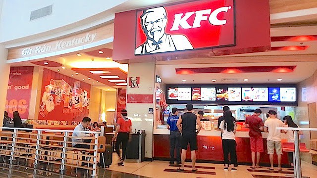 Giải mã kỳ tích KFC Trung Quốc: Lớn mạnh bất chấp hàng quán vỉa hè, đối thủ sao chép hay người dùng khó tính - Ảnh 5.