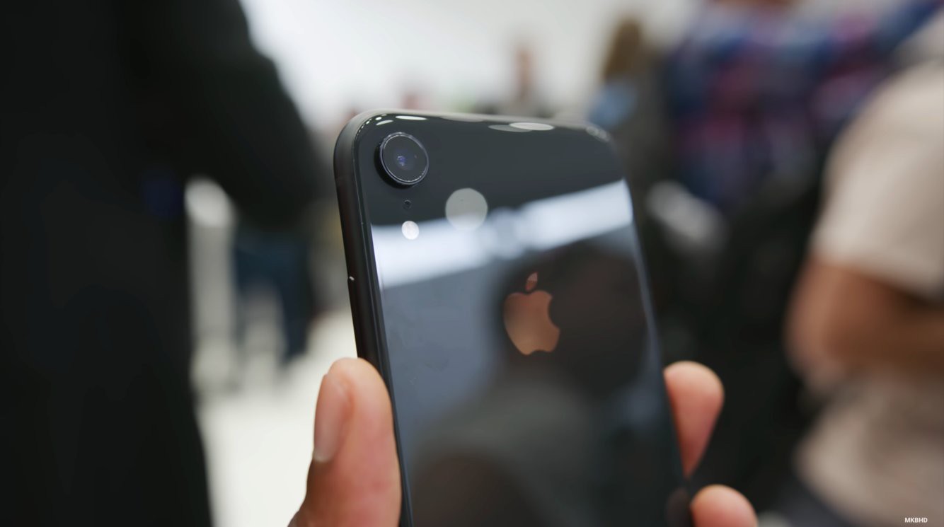 Soi kỹ từng màu của XR, mẫu iPhone dự kiến bán chạy hơn cả XS và XS Max - Ảnh 7. Soi kỹ từng màu của XR, mẫu iPhone dự kiến bán chạy hơn cả XS và XS Max - Ảnh 7.