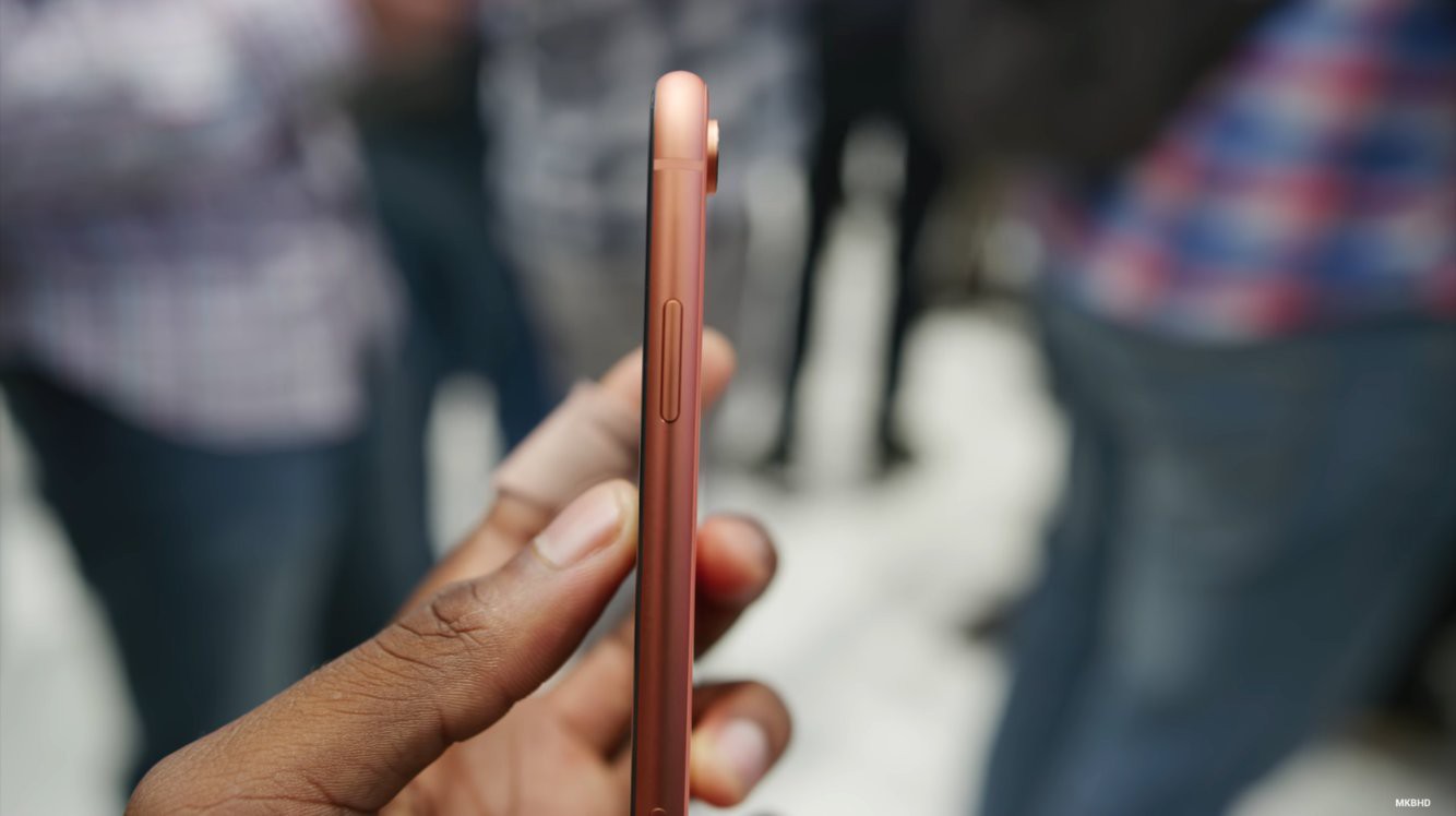 Soi kỹ từng màu của XR, mẫu iPhone dự kiến bán chạy hơn cả XS và XS Max - Ảnh 20. Soi kỹ từng màu của XR, mẫu iPhone dự kiến bán chạy hơn cả XS và XS Max - Ảnh 20.