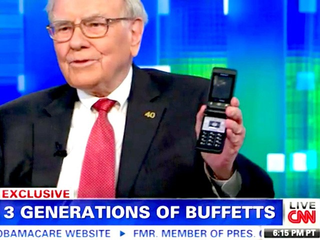 Tỷ phú Warren Buffett: iPhone X là món hời với giá 1000 đô, chỉ bằng một buổi tiệc tối - Ảnh 2.